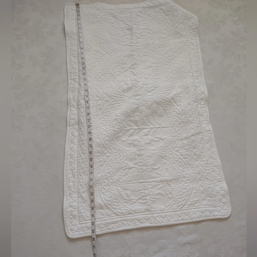 Williamsburg Ellery Homestyle Portugal Cotton Matelasse King Long Pillow Sham